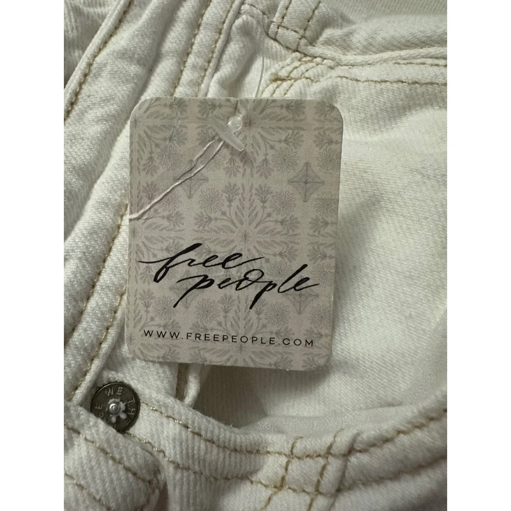 Free People We The Free Women's Shelby Low Rise Boyfriend Jeans Size 30 NWT